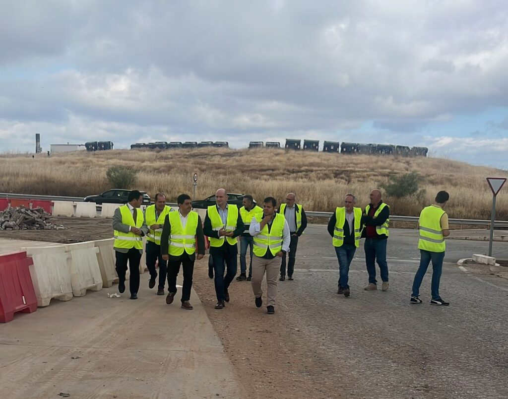 20250519 Visita actuaciones complejo El Guadiel 2