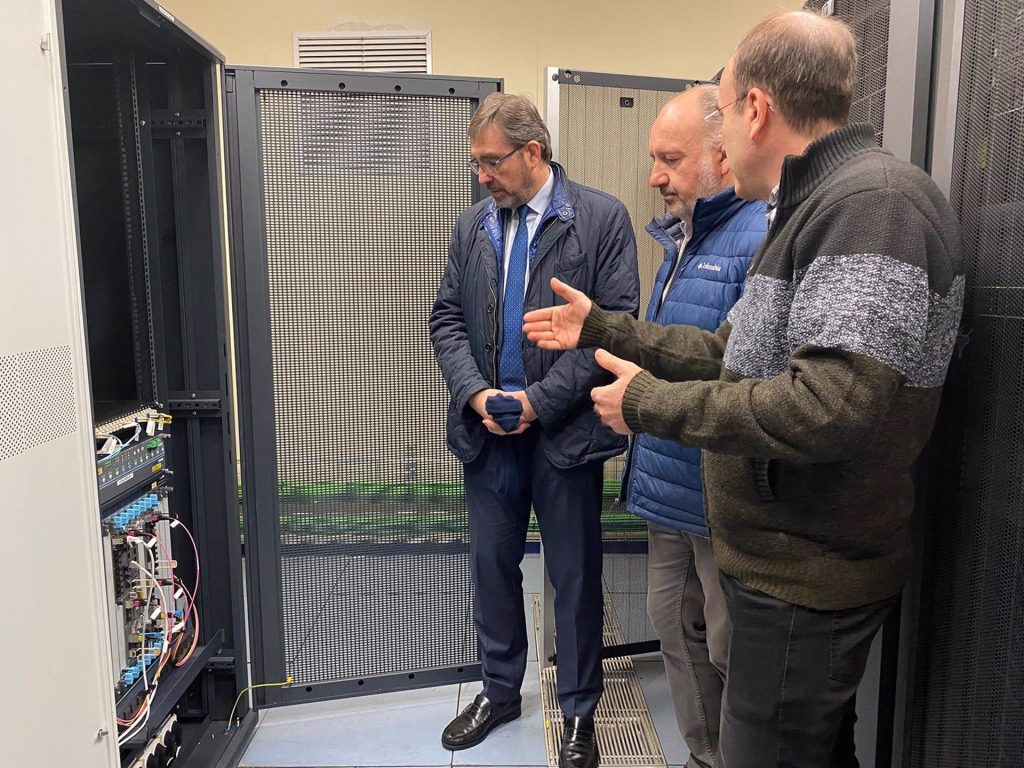 conexion de la UJA a la Red Informatica Cientifica de Andalucia