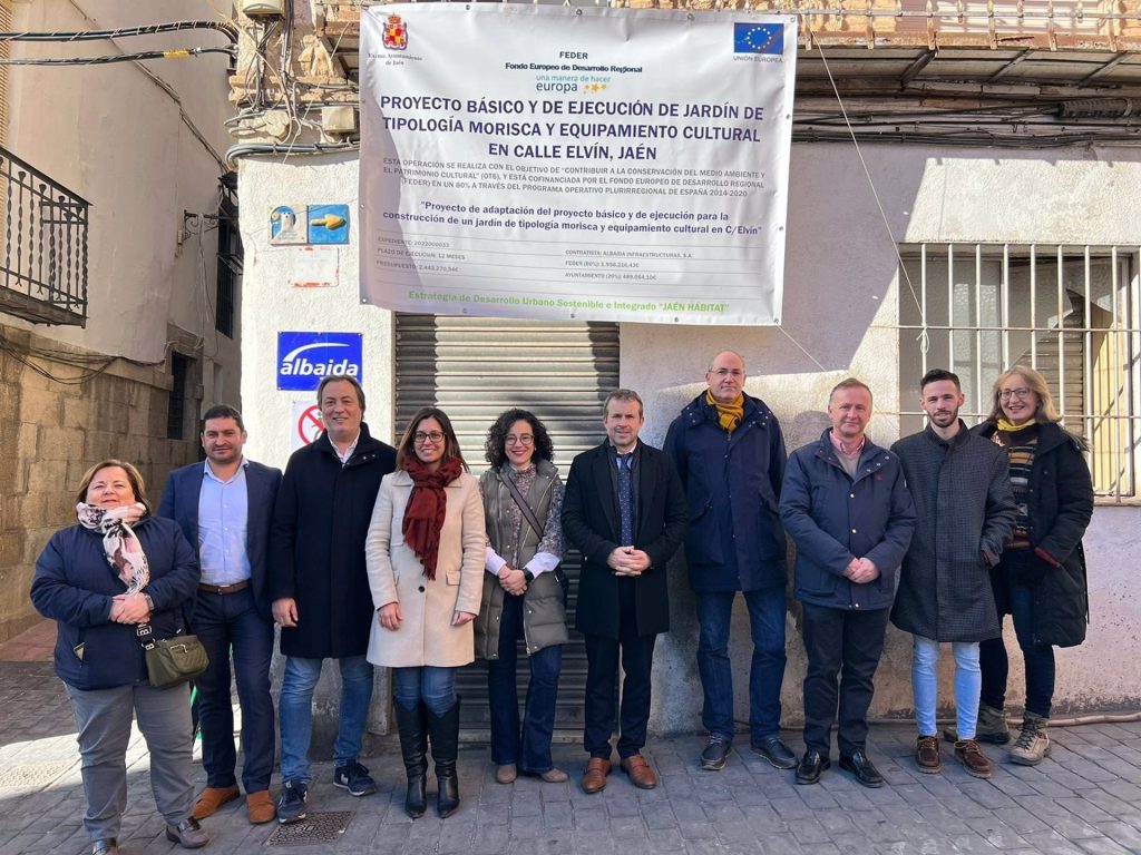 caja musica calle elvin jaen