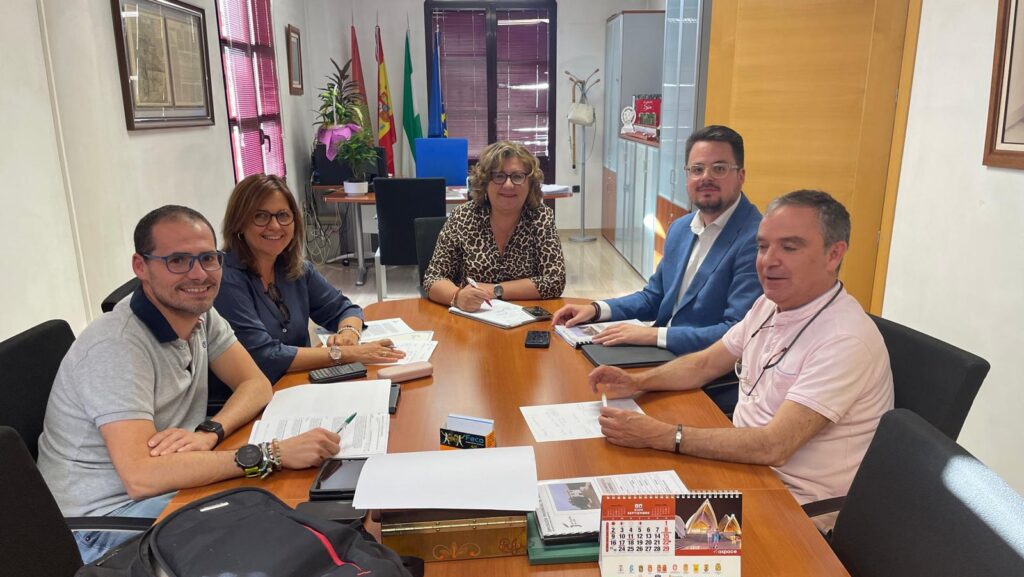 20240816 Visita Huelma Apoyo oferta alojamiento Plan Sostenibilidad Turistica Sierra Magina e1724055360403