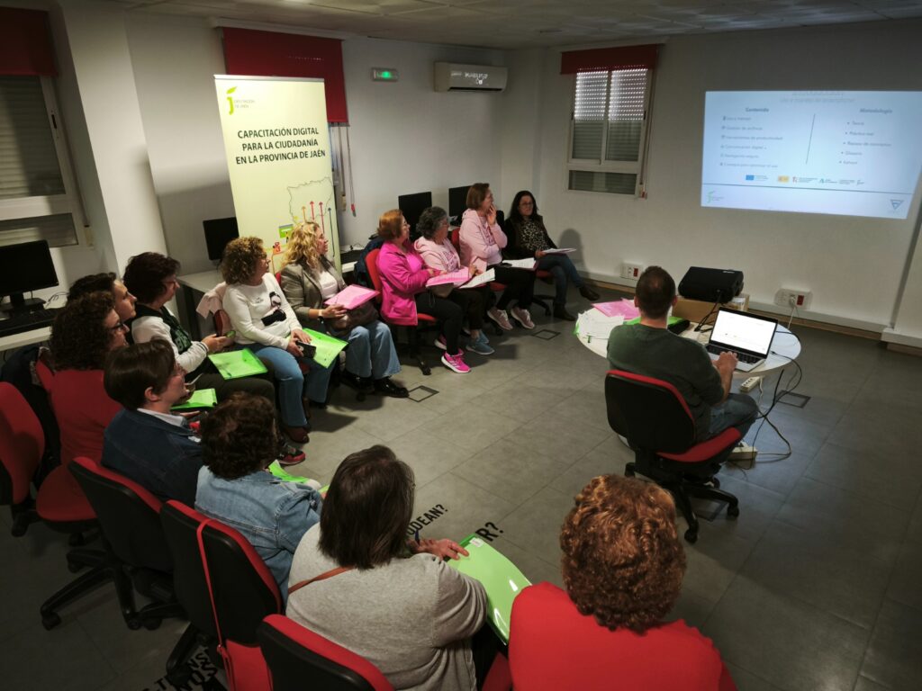 20250506 Capacitación digital Valdepeñas de Jaén (1)