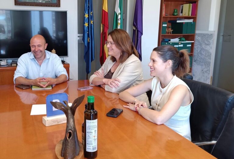 20250529 Reunión con alcalde de Cazorla para abordar Fondos Europeos