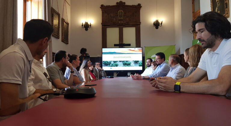 20250630 Mesa impulso Club Producto OleotourJaén