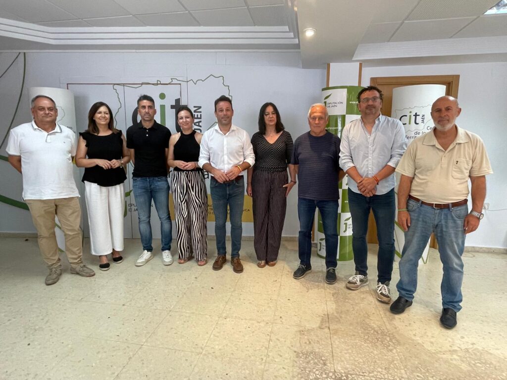 20250707 Reunión con alcaldes Sierra de Segura por fondos europeos 1