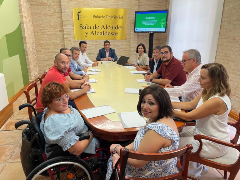 20250909 20250909 Presentación proyecto Renaturavía a alcaldes Vía Verde del Aceite 1