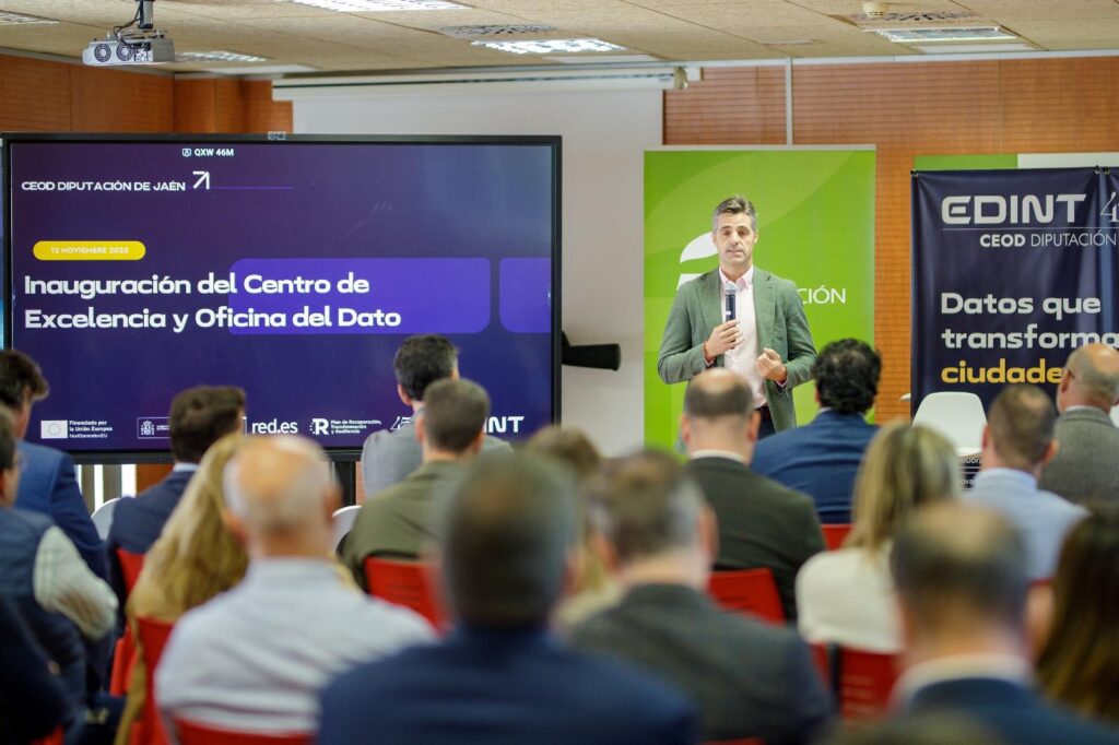 20251112 Inauguración centro de datos proyecto EDINT FEMP (2)