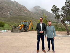 20260422 Visita técnica obras parking autocaravanas Bedmar 1