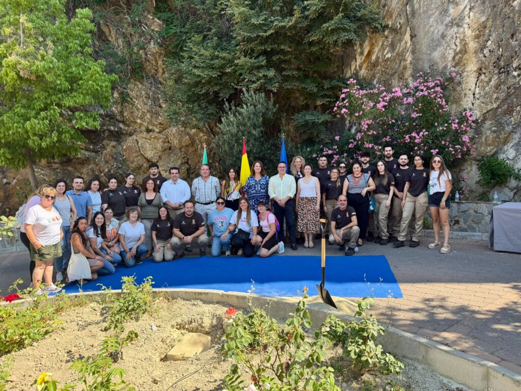 20260701 Colocación primera piedra proyecto construcción pasarela colgante y miradores en Torres 2
