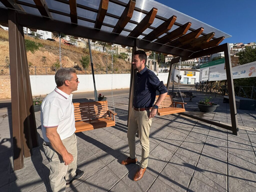 20260914 Mirador columpio Chiclana de Segura (3)